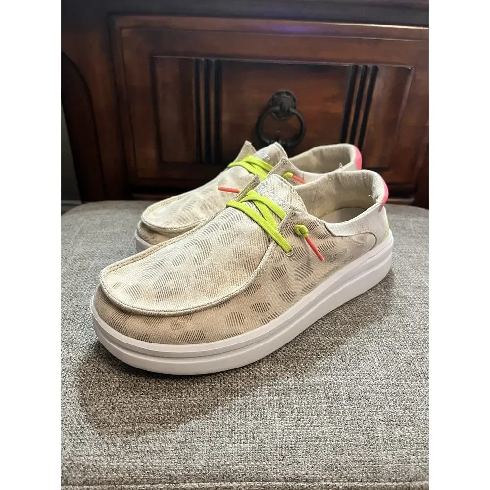 Hey Dude Wendy Rise Leopard Neon Shoes Women’s 8